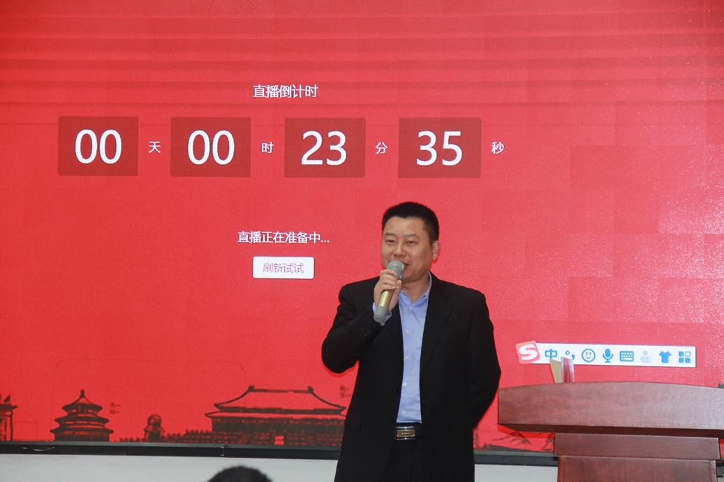 1550219499320816.jpg 56d8654cc77147956c2d37b062f32dc.jpg